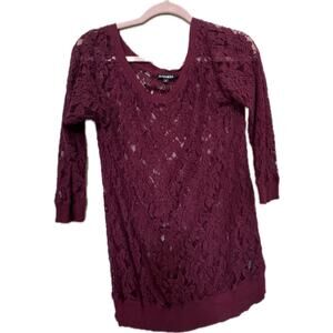 Express lace shirt - burgundy size Medium